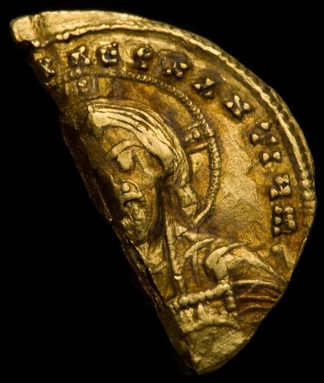 Солид (половина). Византийская империя. Апрель 945 – ноябрь 959 гг.